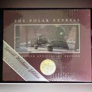 The Polar Express 20th Anniversary Heirloom Edition + CD Read by Liam Neeson NEW